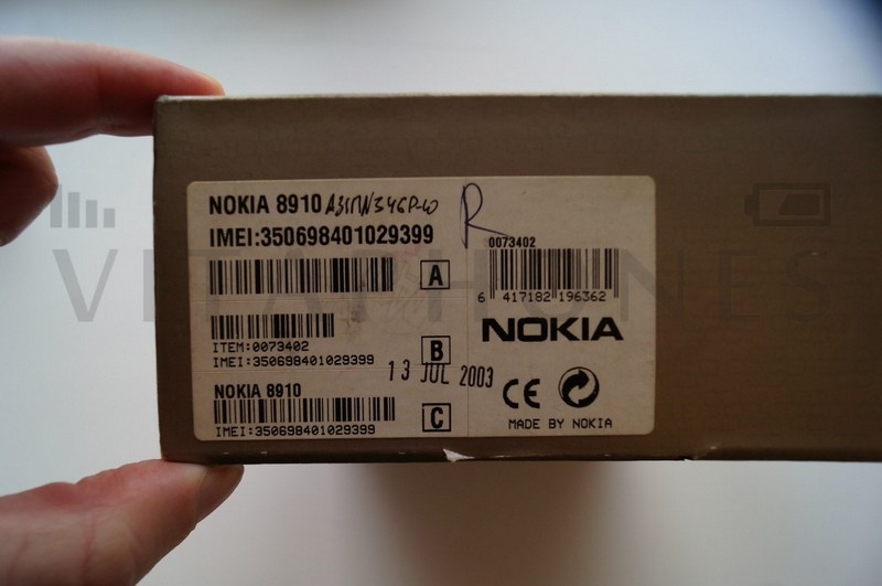 nokia 8910 made by nokia